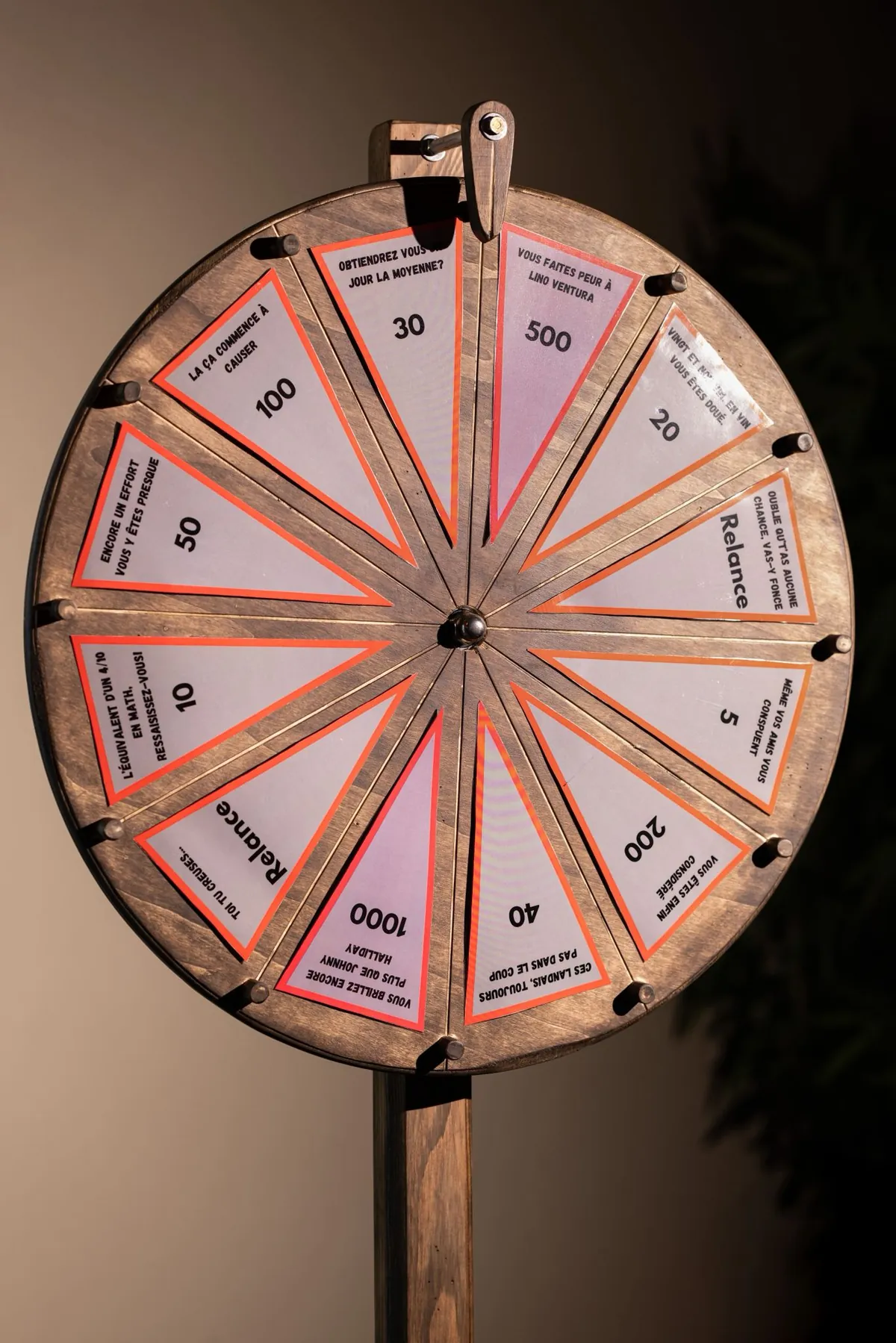 Roue de la fortune en bois